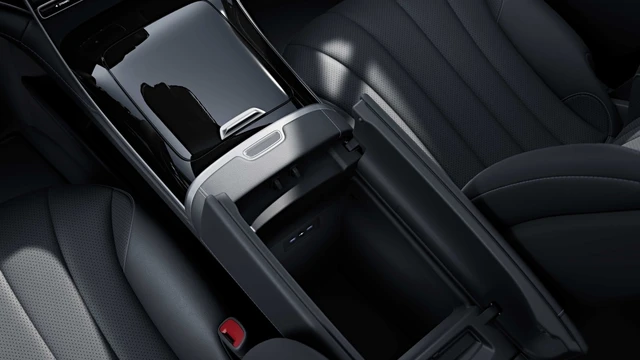 벤츠 EQE SUV 사진 2