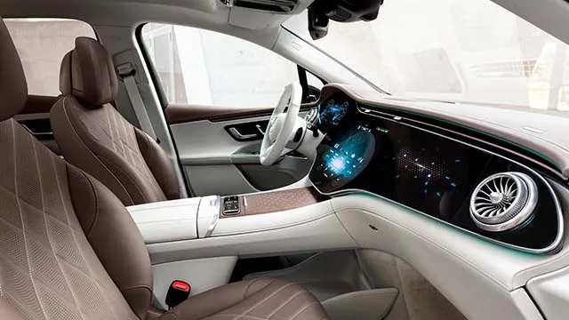 벤츠 EQE SUV 사진 3