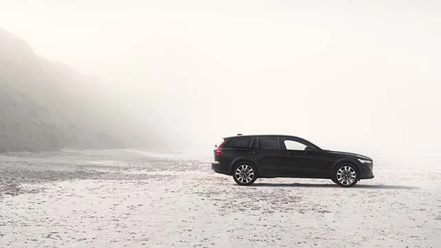 볼보 V60 크로스 컨트리 사진 10