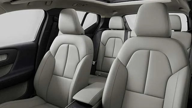 볼보 XC40 사진 4