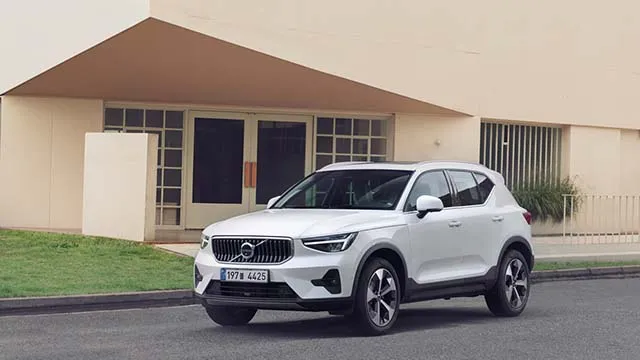 볼보 XC40 사진 6