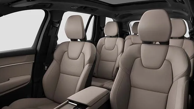 볼보 XC90 사진 2