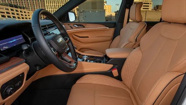 지프 그랜드 체로키 사진 4