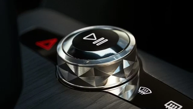폴스타 Polestar 2 사진 3