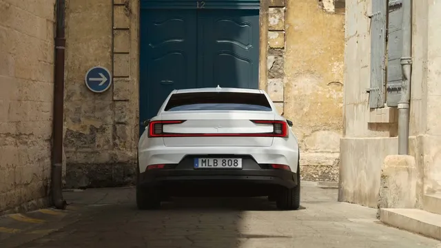 폴스타 Polestar 2 사진 7