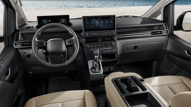 현대 스타리아 사진 1