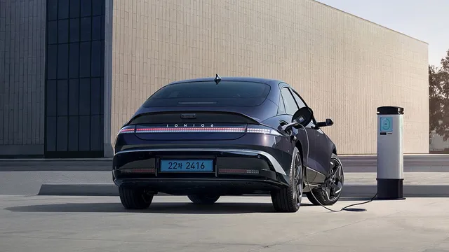 현대 아이오닉 6 사진 8