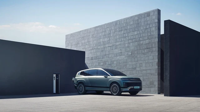 현대 아이오닉 9 사진 10