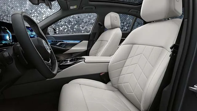 BMW 5시리즈 사진 2