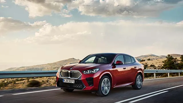 BMW iX2 사진 6