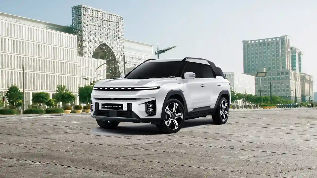 KG모빌리티 토레스 EVX